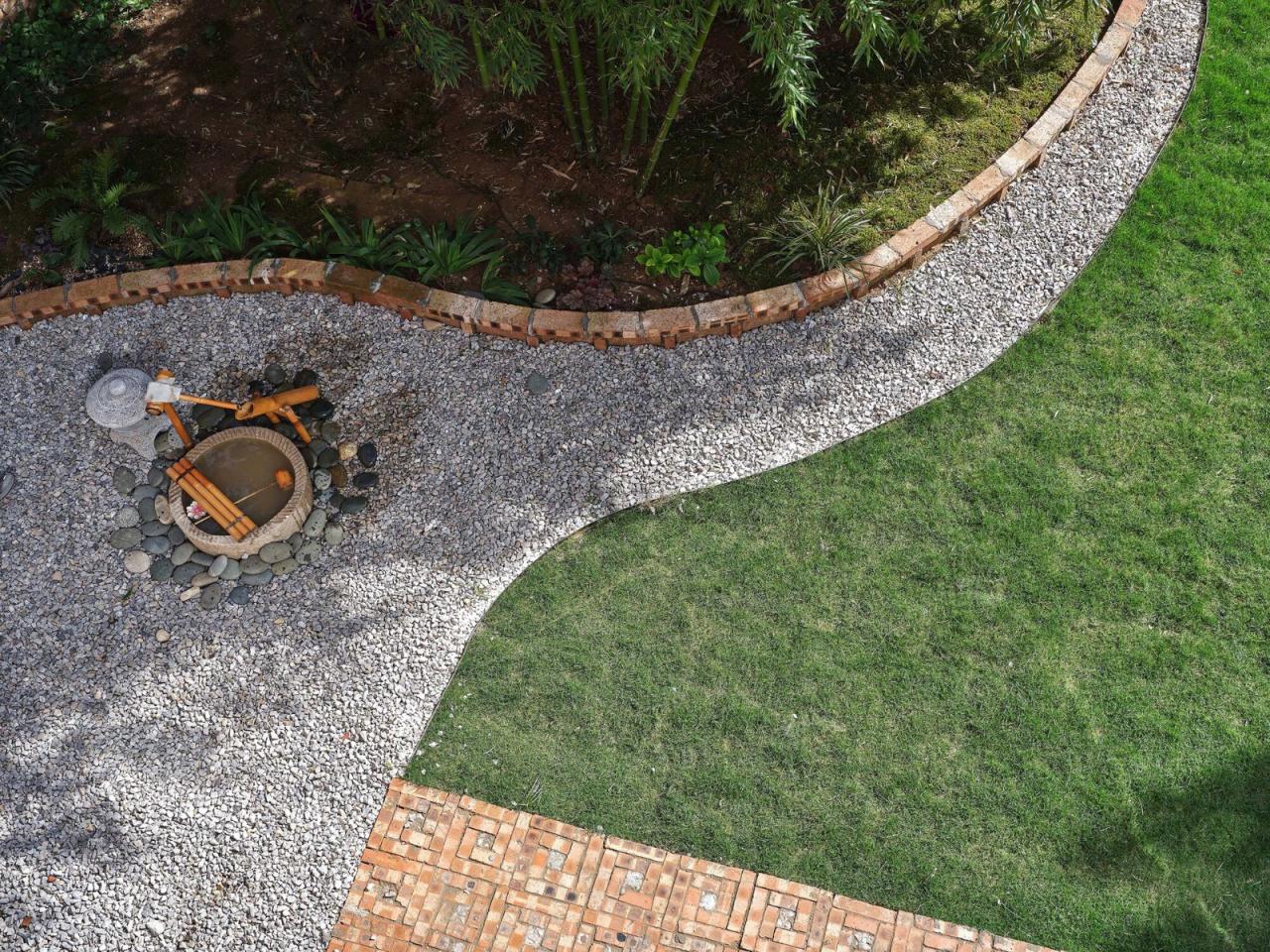 BIM建筑|渭南·巴邑村玻璃砖房 / 西安建筑科技大学设计研究总院 BIM建筑|渭南·巴邑村玻璃砖房 / 西安建筑科技大学设计研究总院