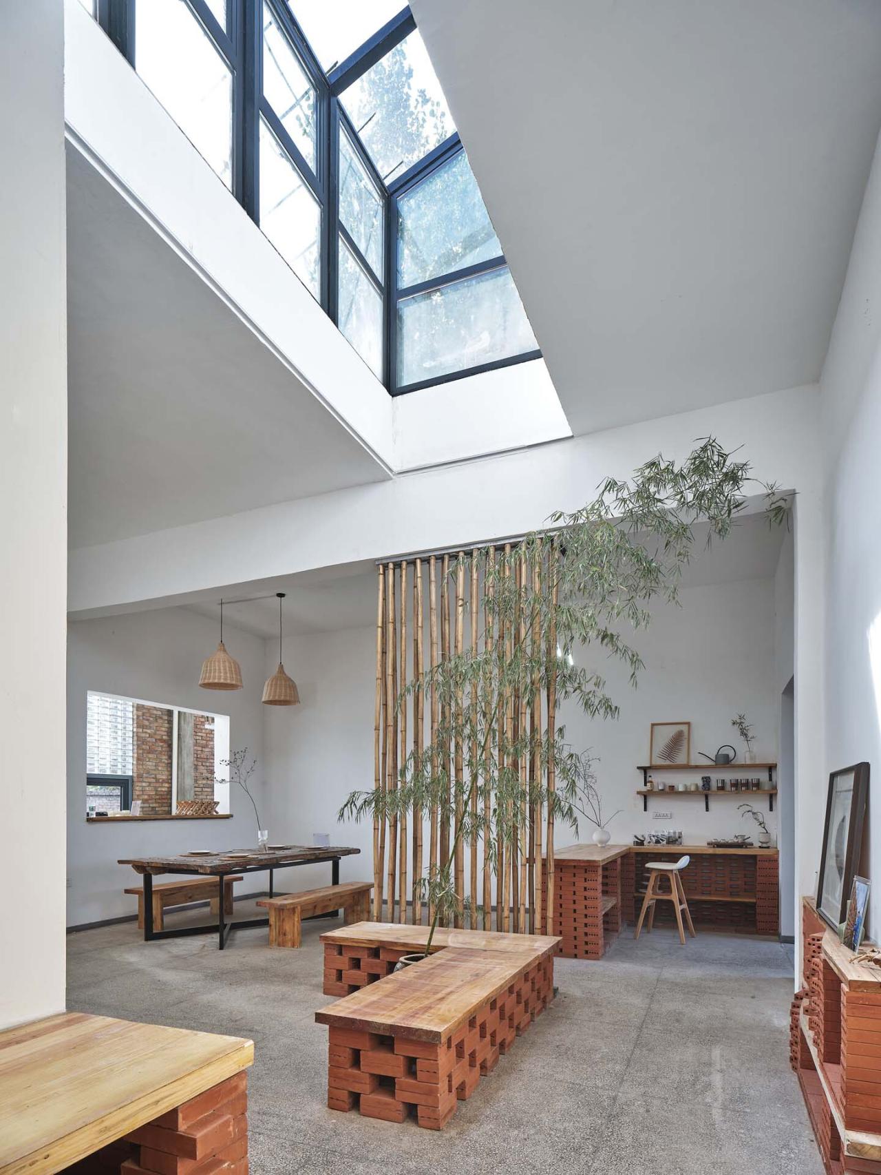 BIM建筑|渭南·巴邑村玻璃砖房 / 西安建筑科技大学设计研究总院 BIM建筑|渭南·巴邑村玻璃砖房 / 西安建筑科技大学设计研究总院