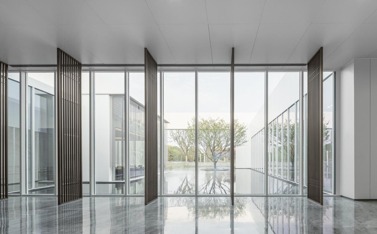 BIM建筑|江南印·造园六章——“两湖”创新区规划展示馆 / 简和建筑 BIM建筑|江南印·造园六章——“两湖”创新区规划展示馆 / 简和建筑