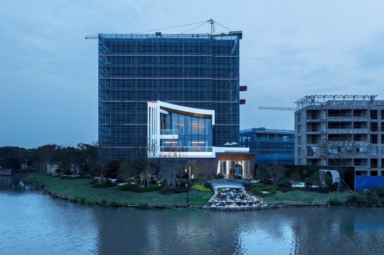 BIM建筑|长三角科大亨芯研究院:在长三角“原点”打造江南水乡式特色产业园 / 三益建筑 BIM建筑|长三角科大亨芯研究院:在长三角“原点”打造江南水乡式特色产业园 / 三益建筑