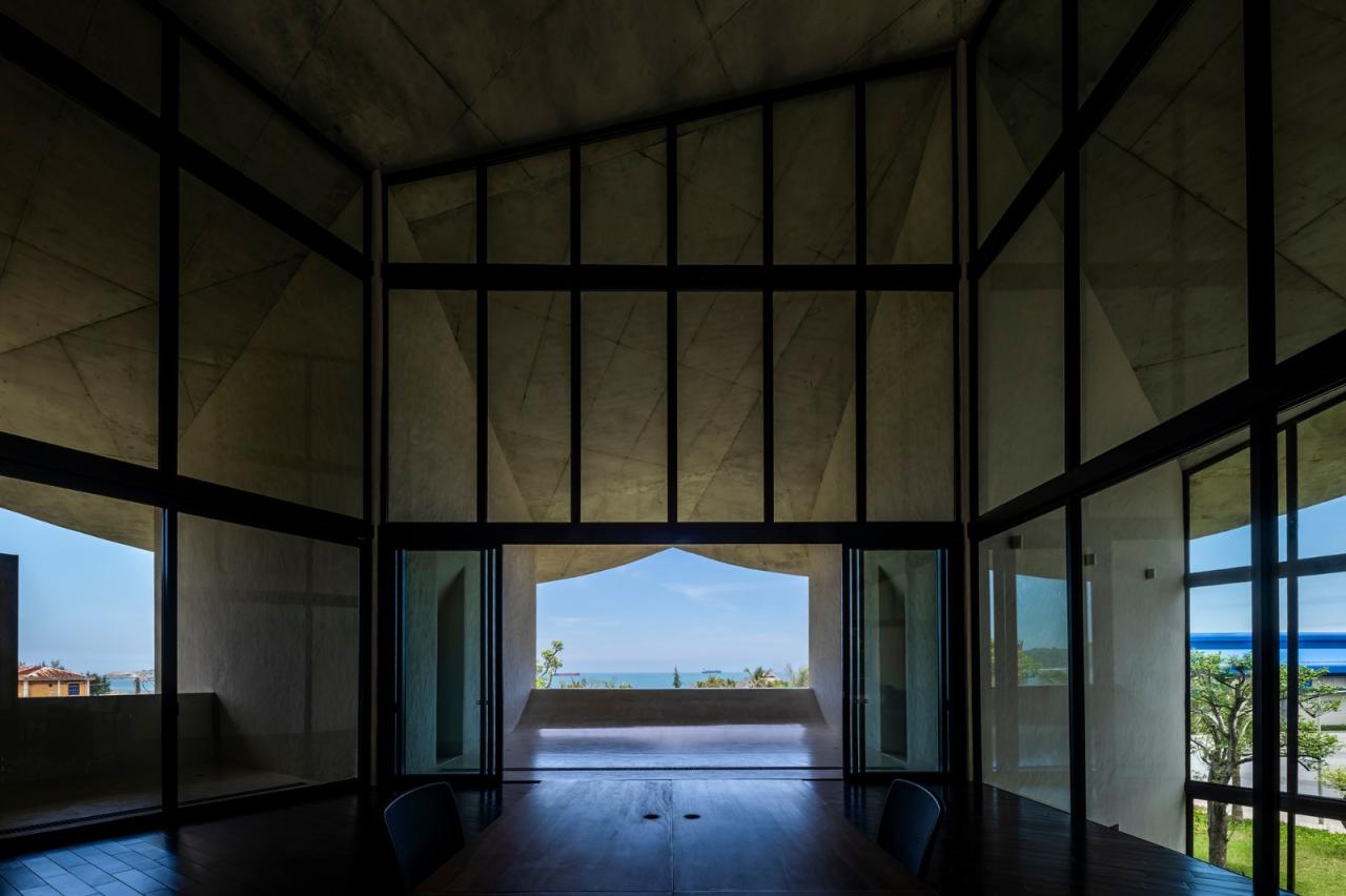 BIM建筑|‘帽子’屋,万花筒办公室与住宅 / Inrestudio,Kosuke Nishijima BIM建筑|‘帽子’屋,万花筒办公室与住宅 / Inrestudio,Kosuke Nishijima