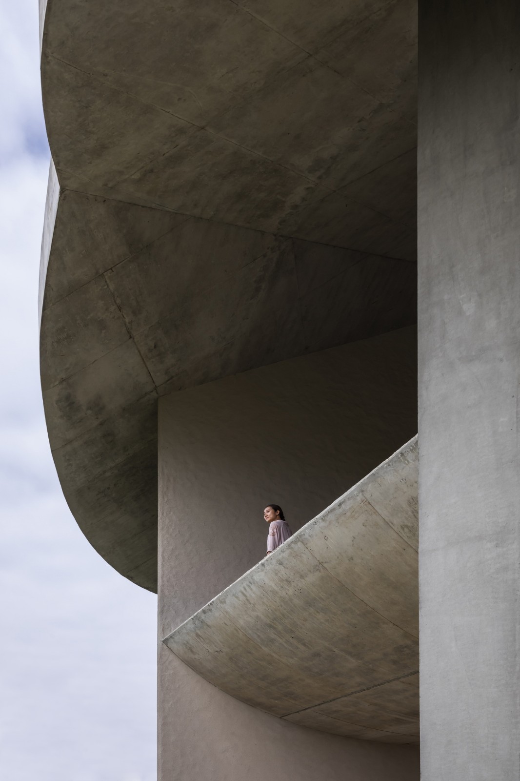 BIM建筑|‘帽子’屋,万花筒办公室与住宅 / Inrestudio,Kosuke Nishijima BIM建筑|‘帽子’屋,万花筒办公室与住宅 / Inrestudio,Kosuke Nishijima