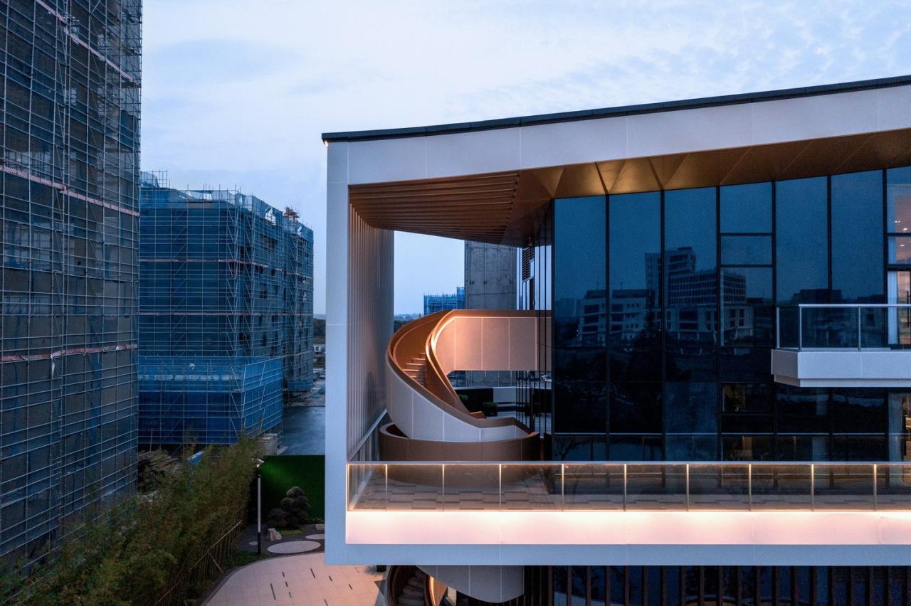 BIM建筑|长三角科大亨芯研究院:在长三角“原点”打造江南水乡式特色产业园 / 三益建筑 BIM建筑|长三角科大亨芯研究院:在长三角“原点”打造江南水乡式特色产业园 / 三益建筑