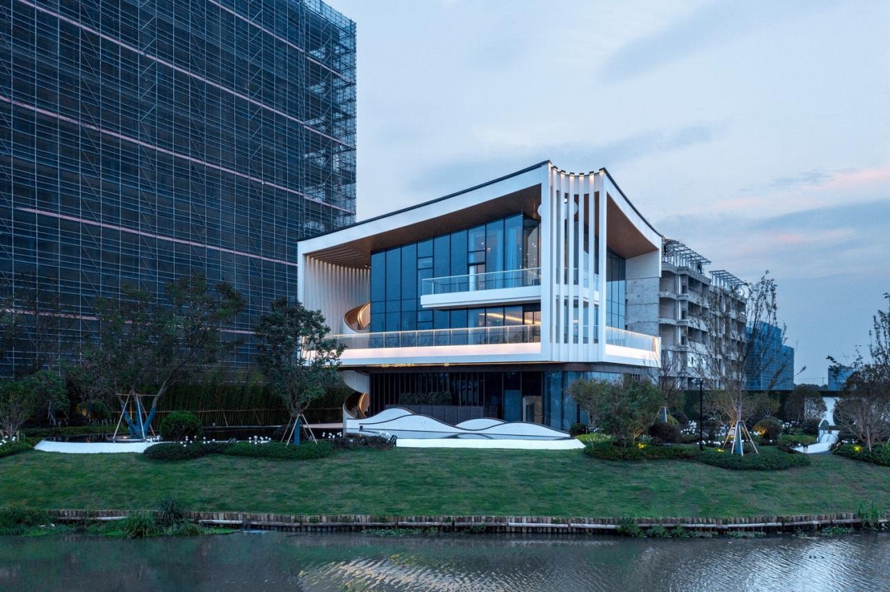 BIM建筑|长三角科大亨芯研究院:在长三角“原点”打造江南水乡式特色产业园 / 三益建筑 BIM建筑|长三角科大亨芯研究院:在长三角“原点”打造江南水乡式特色产业园 / 三益建筑