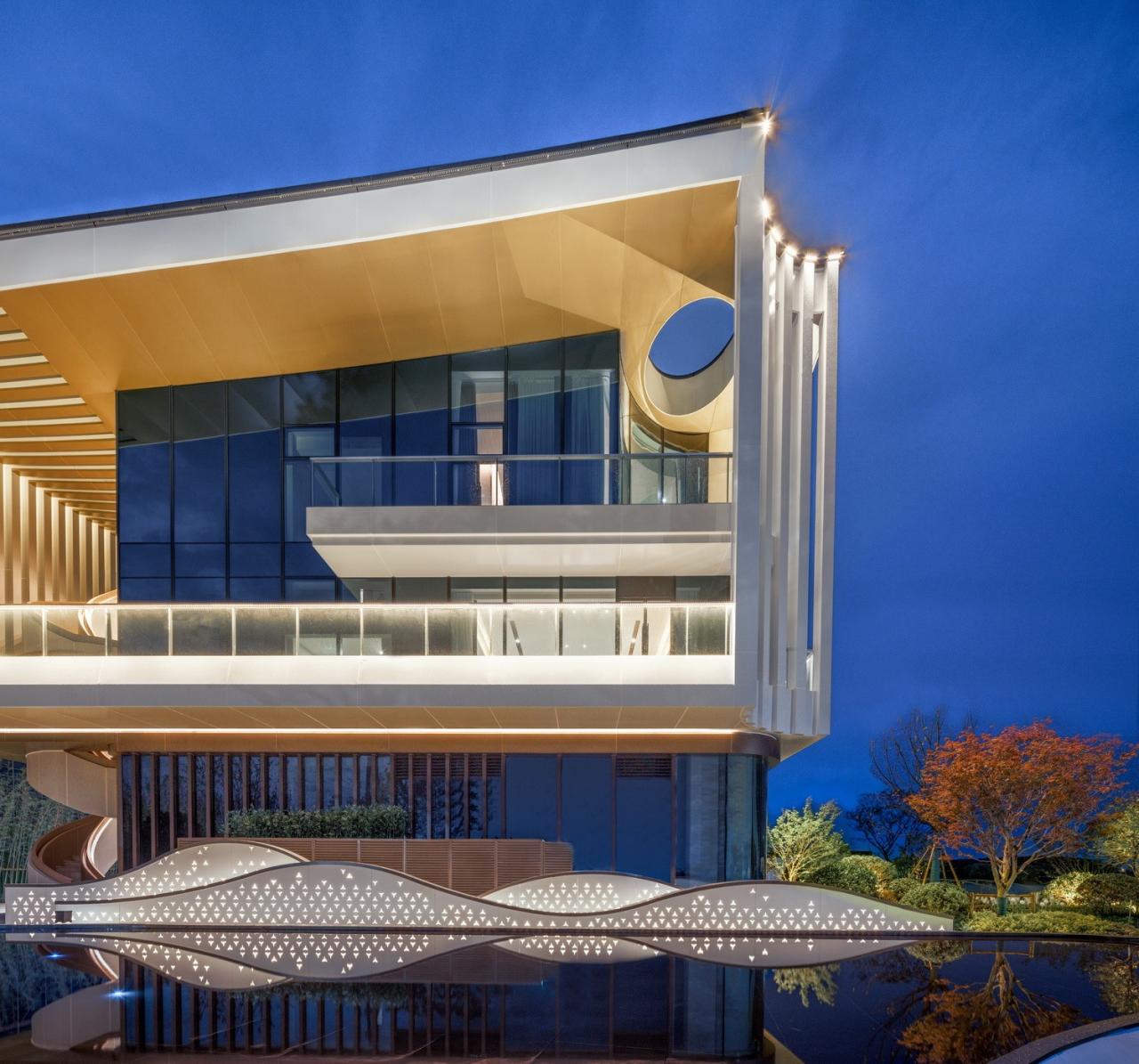 BIM建筑|长三角科大亨芯研究院:在长三角“原点”打造江南水乡式特色产业园 / 三益建筑 BIM建筑|长三角科大亨芯研究院:在长三角“原点”打造江南水乡式特色产业园 / 三益建筑