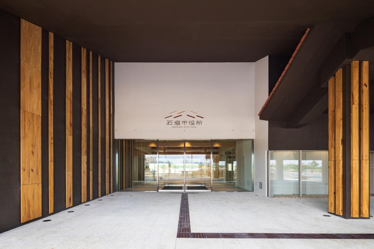 BIM建筑|石垣市政府大楼 / 隈研吾建筑都市设计事务所 BIM建筑|石垣市政府大楼 / 隈研吾建筑都市设计事务所