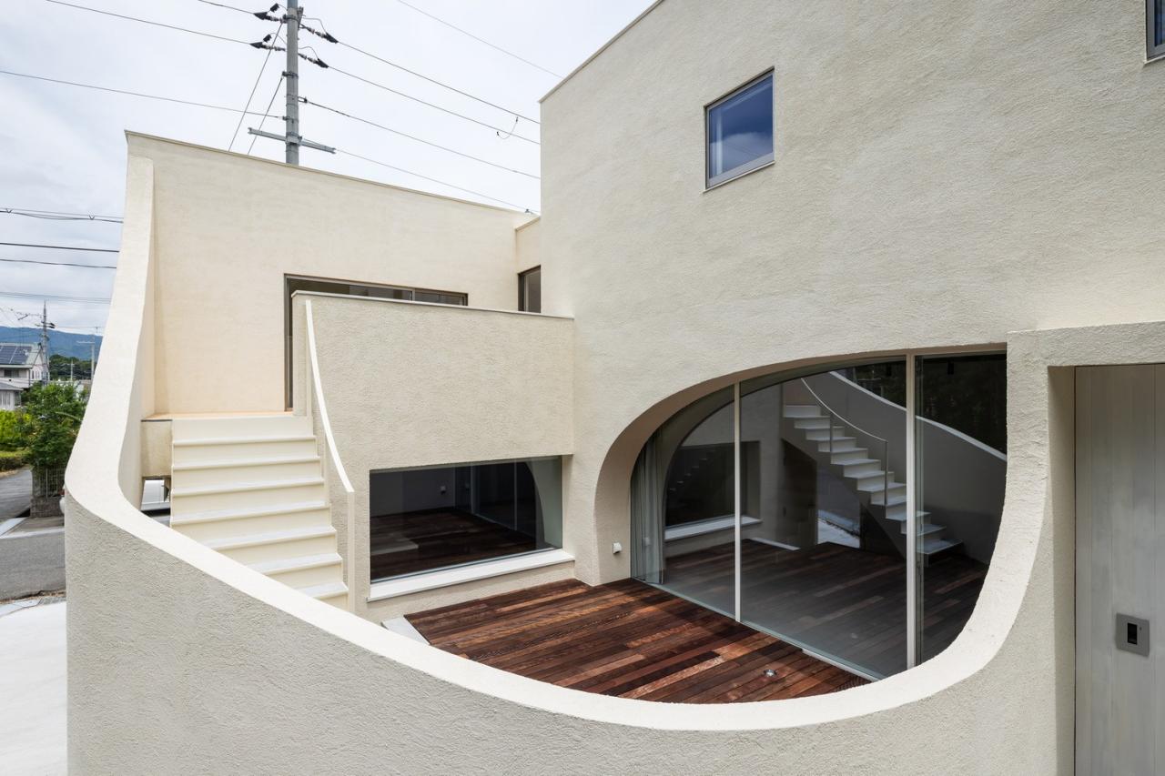 BIM建筑|曲线屋 / Daisuke Ibano, Ryosuke Fujii BIM建筑|曲线屋 / Daisuke Ibano, Ryosuke Fujii