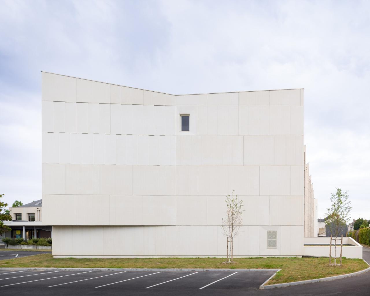 BIM建筑|法国曼恩卢瓦尔省档案馆扩建 / Magnum architectes & urbanistes BIM建筑|法国曼恩卢瓦尔省档案馆扩建 / Magnum architectes & urbanistes