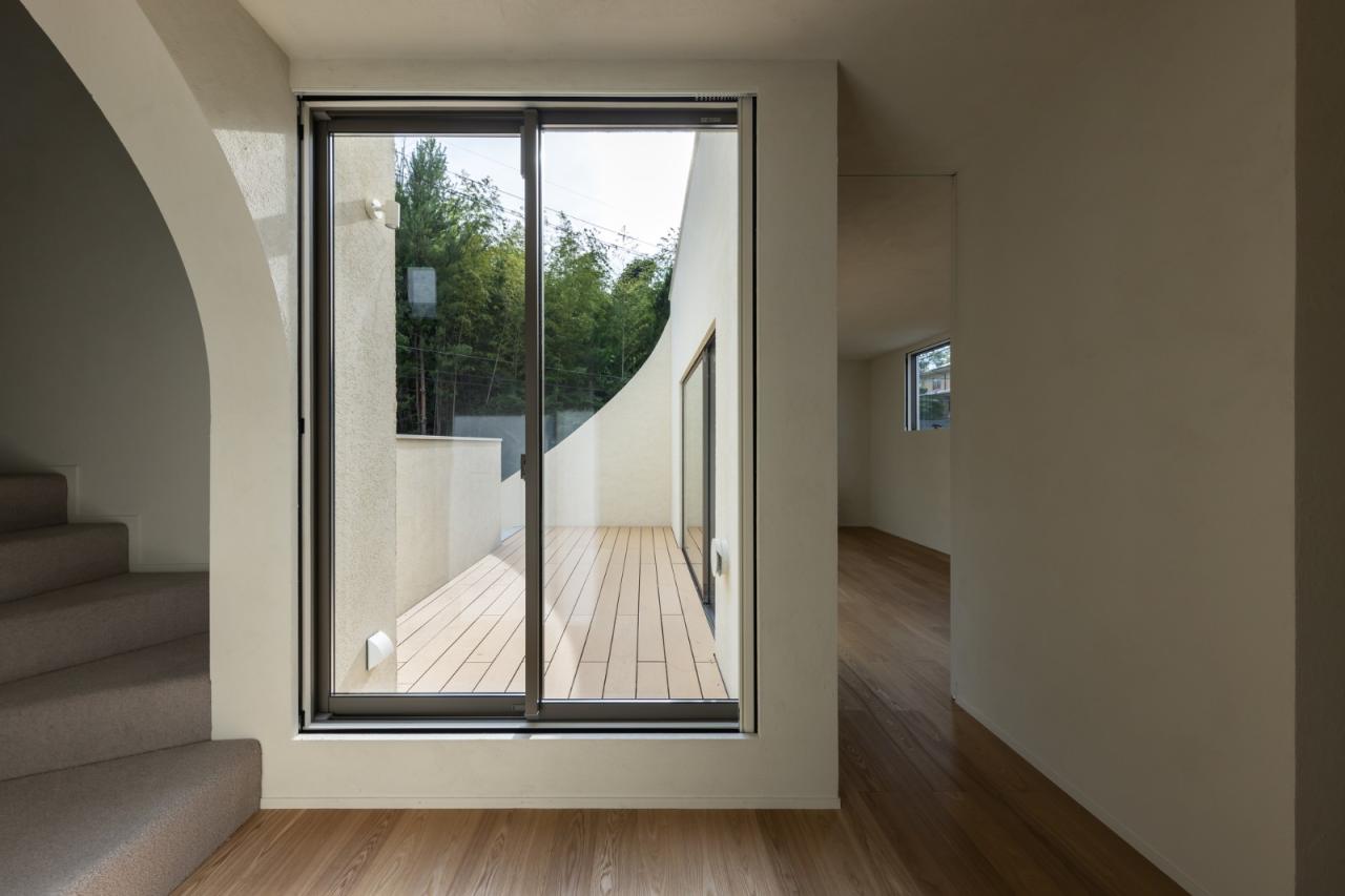 BIM建筑|曲线屋 / Daisuke Ibano, Ryosuke Fujii BIM建筑|曲线屋 / Daisuke Ibano, Ryosuke Fujii