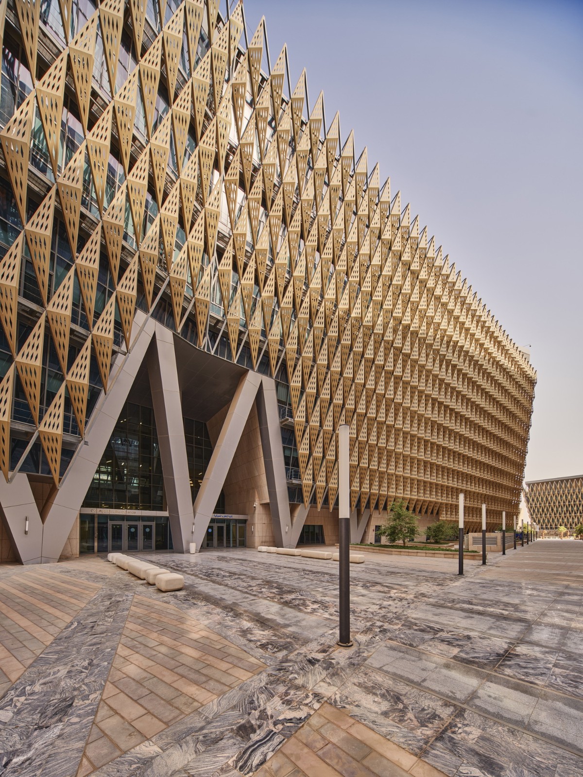 BIM建筑|科威特大学生命科学学院 / CambridgeSeven + Gulf Consult BIM建筑|科威特大学生命科学学院 / CambridgeSeven + Gulf Consult