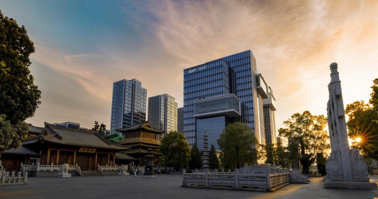 BIM建筑|杭州英蓝中心 / ARQ建筑事务所+Farrells法雷尔 BIM建筑|杭州英蓝中心 / ARQ建筑事务所+Farrells法雷尔