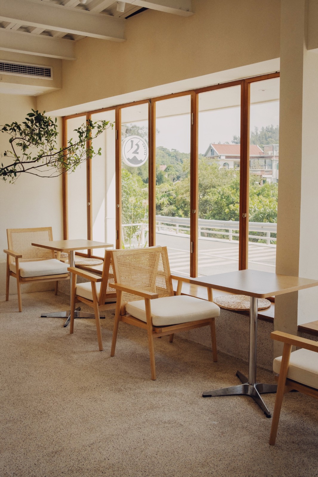 BIM建筑|山屿二分之一咖啡馆(东坪山改造)/ 厦门大学建筑设计研究院有限公司(AUAD) BIM建筑|山屿二分之一咖啡馆(东坪山改造)/ 厦门大学建筑设计研究院有限公司(AUAD)