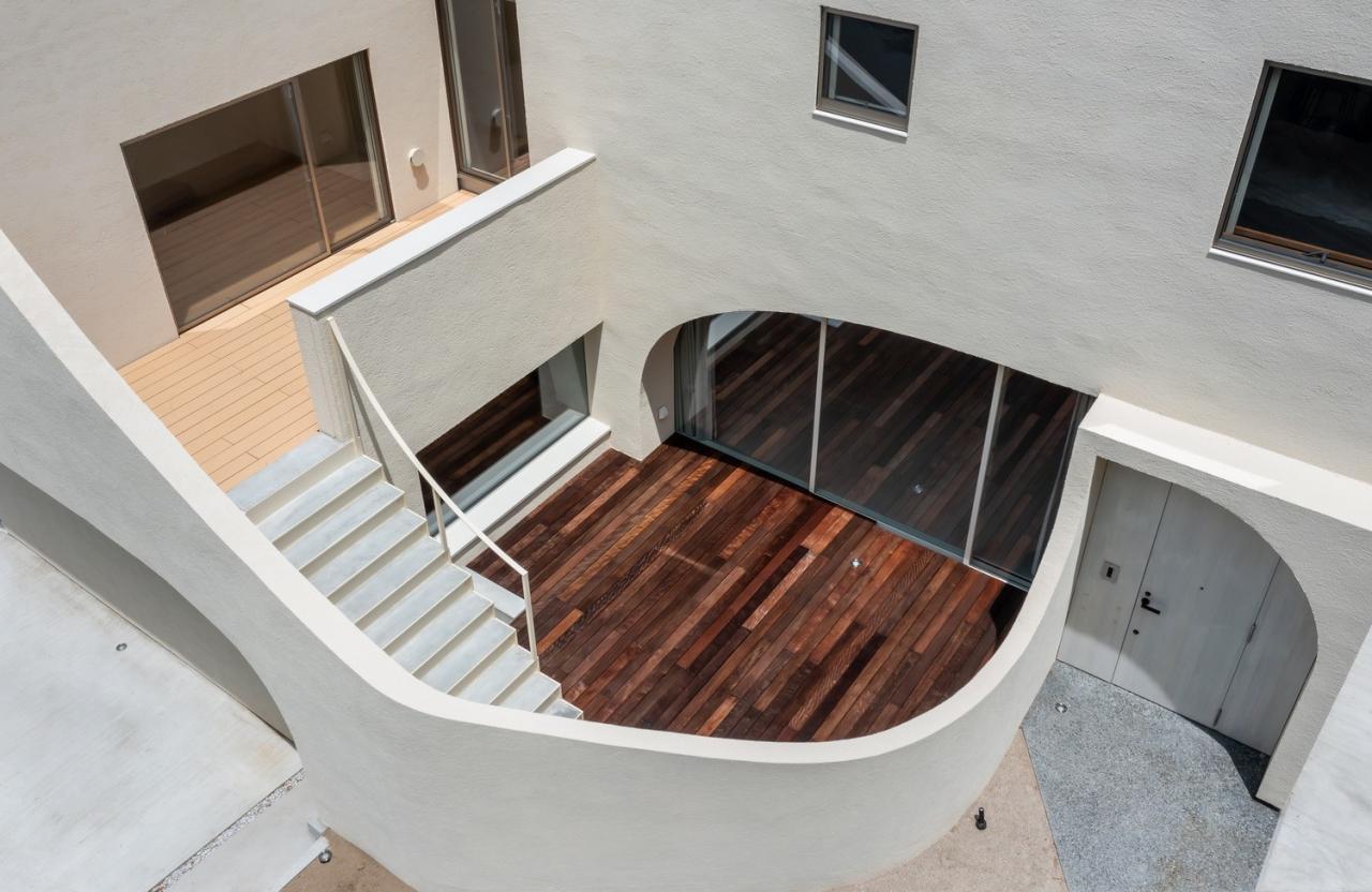 BIM建筑|曲线屋 / Daisuke Ibano, Ryosuke Fujii BIM建筑|曲线屋 / Daisuke Ibano, Ryosuke Fujii