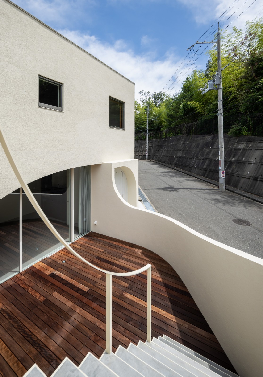 BIM建筑|曲线屋 / Daisuke Ibano, Ryosuke Fujii BIM建筑|曲线屋 / Daisuke Ibano, Ryosuke Fujii