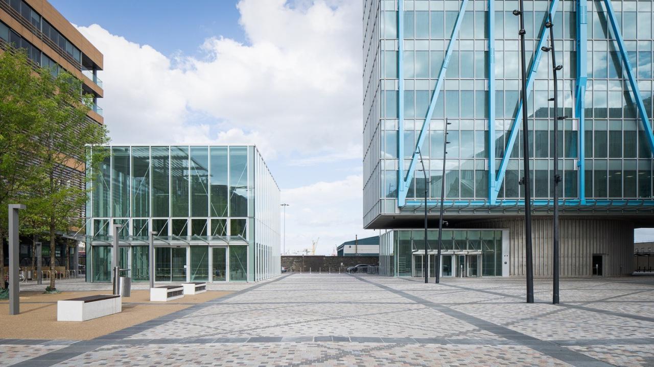 BIM建筑|蓝色‘骨头’,EXO 办公大楼 / Shay Cleary Architects BIM建筑|蓝色‘骨头’,EXO 办公大楼 / Shay Cleary Architects