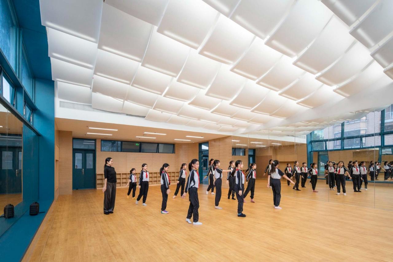 BIM建筑|龙江外国语学校附属小学改造(旺岗小学) / 竖梁社建筑 BIM建筑|龙江外国语学校附属小学改造(旺岗小学) / 竖梁社建筑