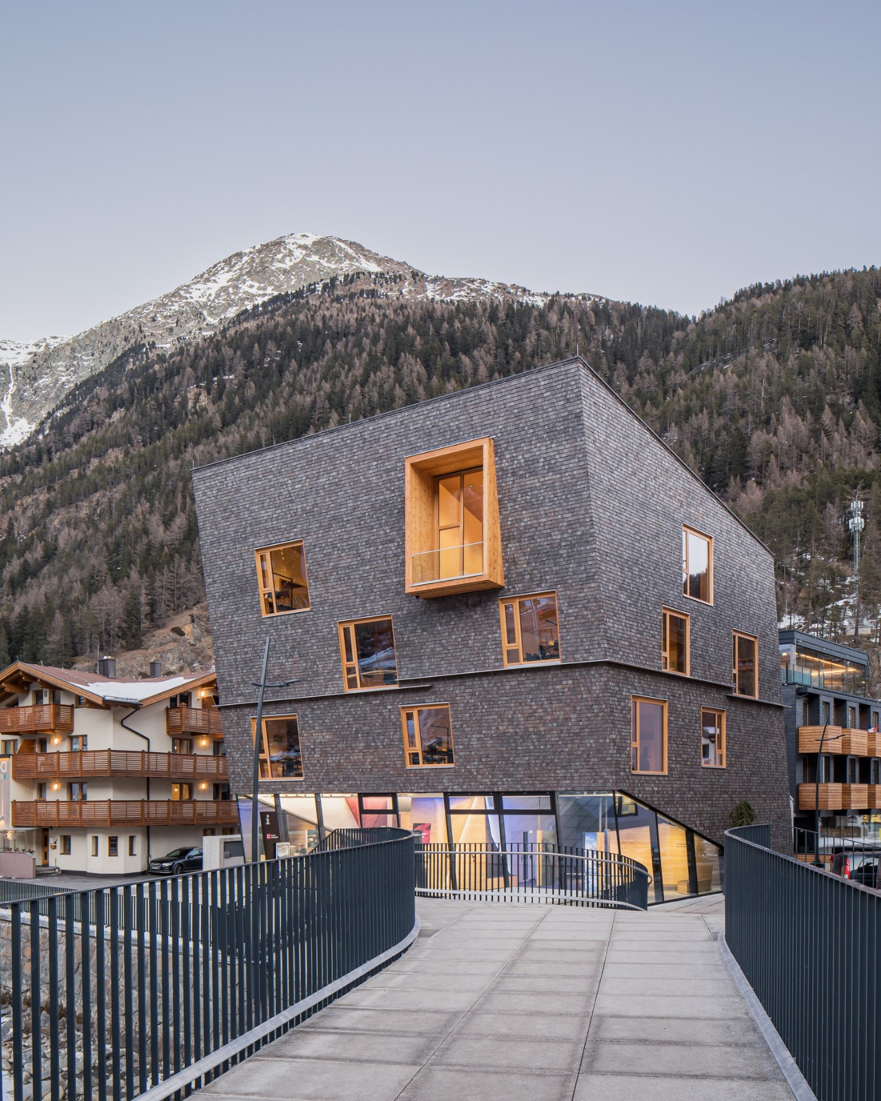 BIM建筑|奥茨塔尔旅游中心 / Obermoser + partner architekten BIM建筑|奥茨塔尔旅游中心 / Obermoser + partner architekten