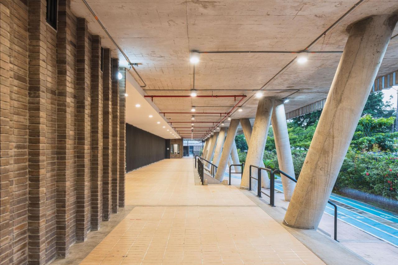 BIM建筑|冠军摇篮儿童发展中心 / Espacio Colectivo Arquitectos BIM建筑|冠军摇篮儿童发展中心 / Espacio Colectivo Arquitectos