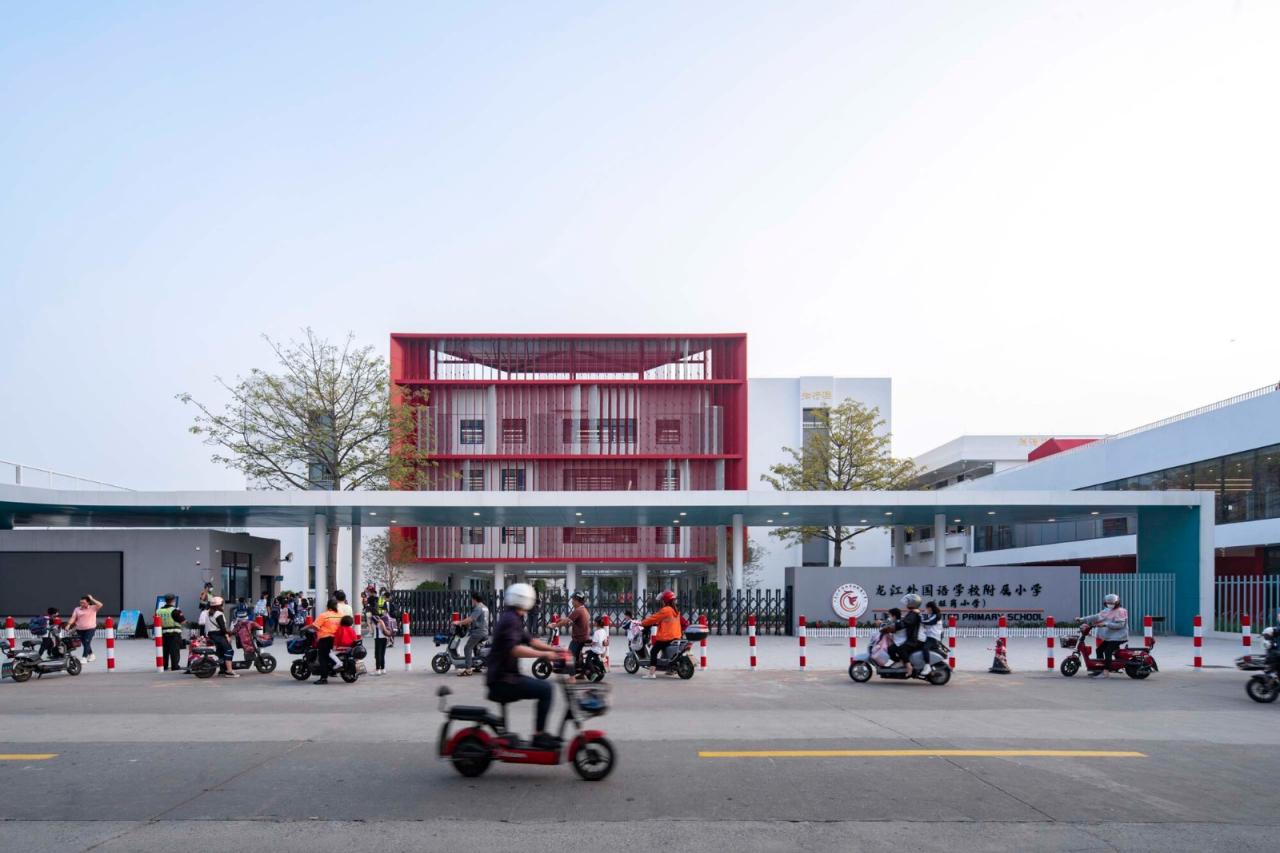 BIM建筑|龙江外国语学校附属小学改造(旺岗小学) / 竖梁社建筑 BIM建筑|龙江外国语学校附属小学改造(旺岗小学) / 竖梁社建筑