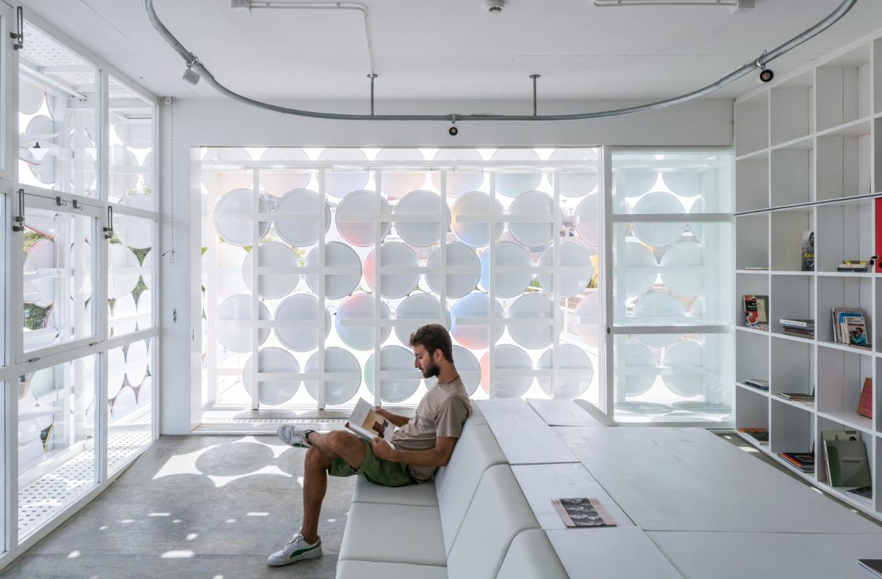 BIM建筑|桶盖表皮,CNAD 艺术工艺设计中心 / Ramos Castellano Arquitectos BIM建筑|桶盖表皮,CNAD 艺术工艺设计中心 / Ramos Castellano Arquitectos