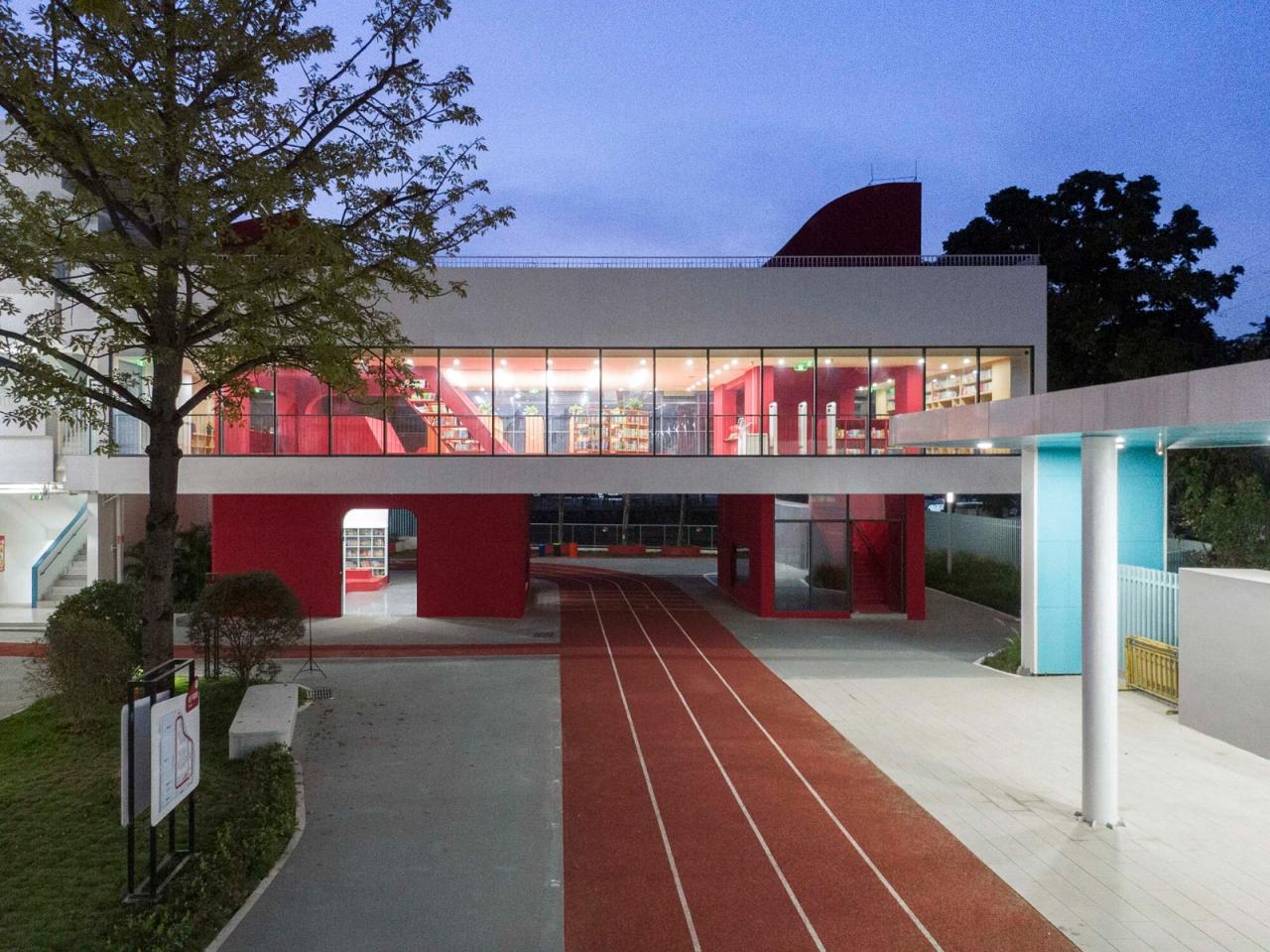 BIM建筑|龙江外国语学校附属小学改造(旺岗小学) / 竖梁社建筑 BIM建筑|龙江外国语学校附属小学改造(旺岗小学) / 竖梁社建筑