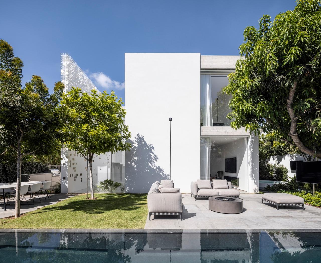 BIM建筑|一堵“逐渐消失”的墙,溶解像素屋 / Anderman Architects BIM建筑|一堵“逐渐消失”的墙,溶解像素屋 / Anderman Architects