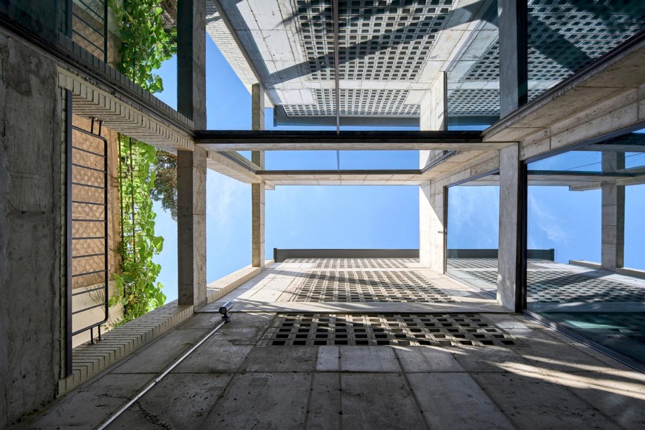 BIM建筑|通向街角的楼梯,Y2 综合大楼 / DAAL BIM建筑|通向街角的楼梯,Y2 综合大楼 / DAAL