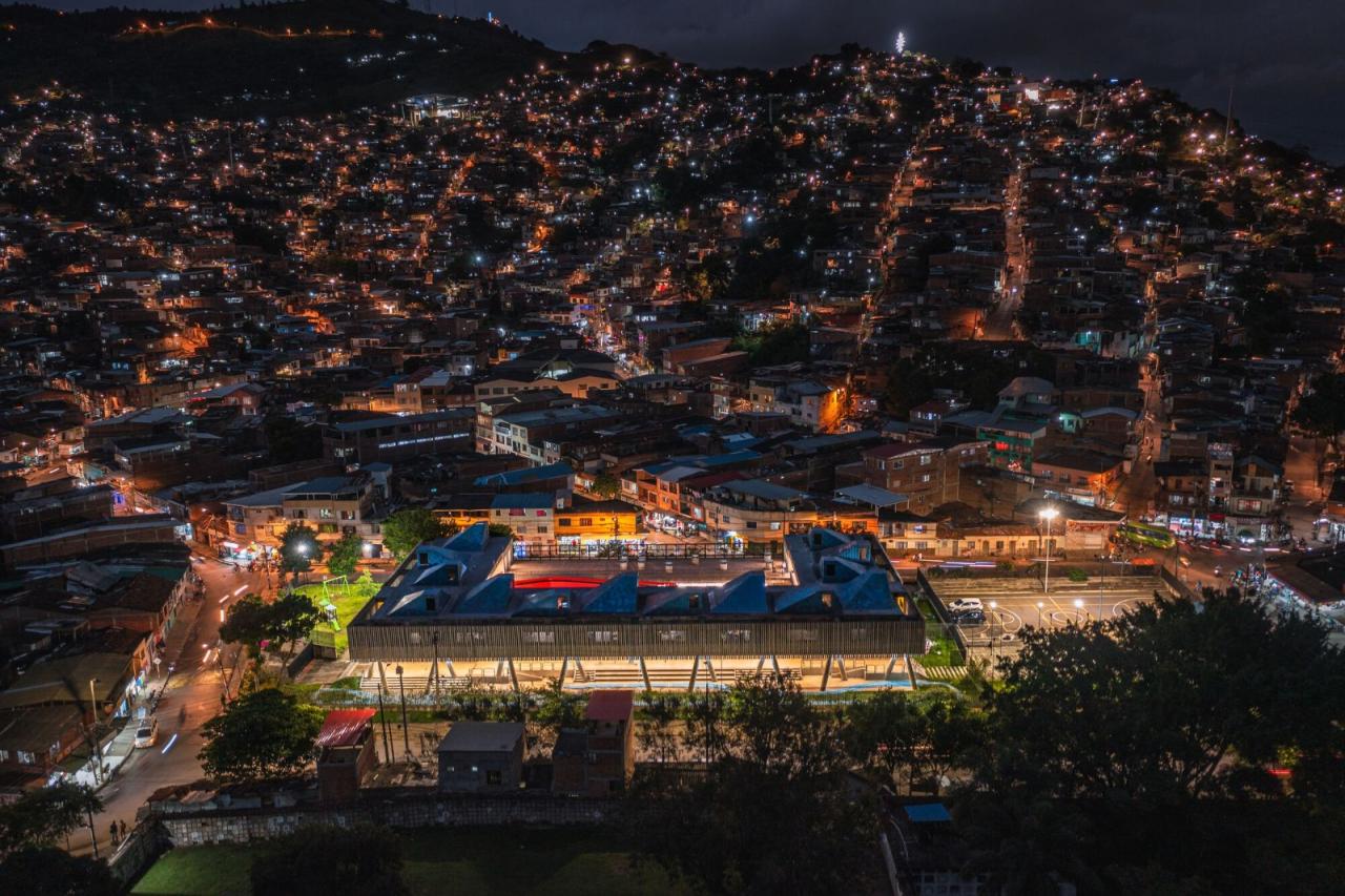 BIM建筑|冠军摇篮儿童发展中心 / Espacio Colectivo Arquitectos BIM建筑|冠军摇篮儿童发展中心 / Espacio Colectivo Arquitectos