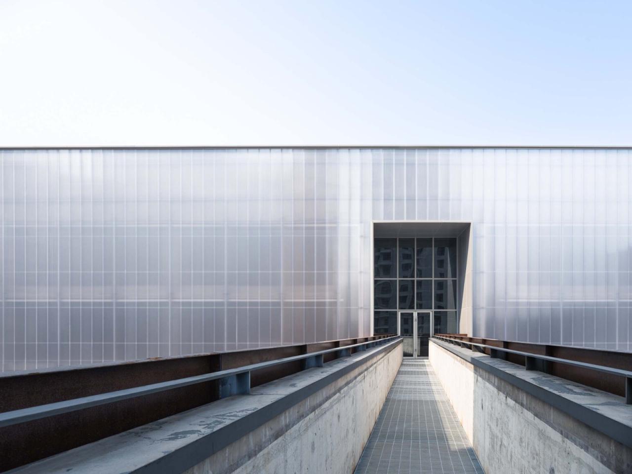 BIM建筑|山灰艺术社区,西安石油大学生活区锅炉房改造 / 日常建造 BIM建筑|山灰艺术社区,西安石油大学生活区锅炉房改造 / 日常建造