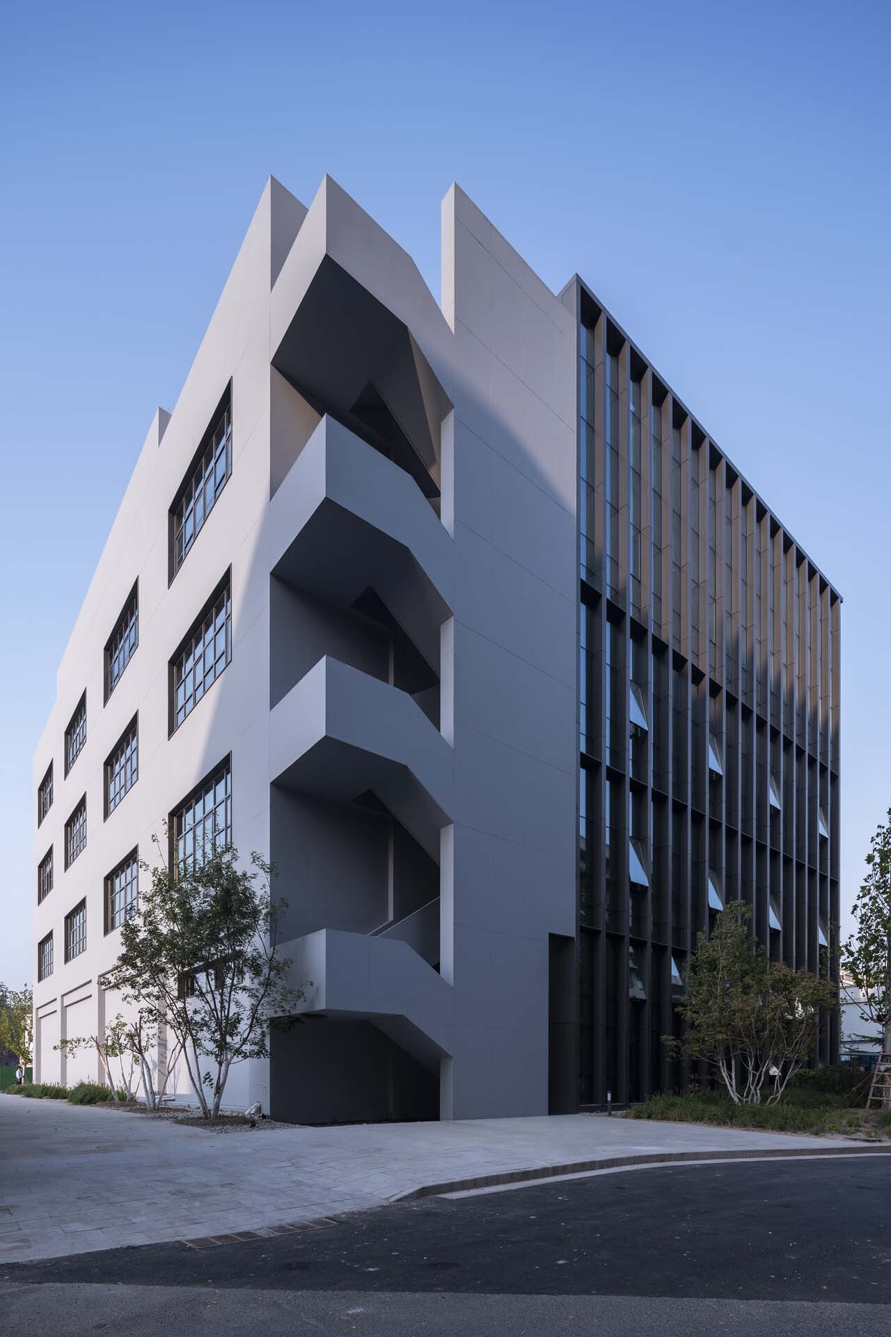 BIM建筑|北京航星园旧厂房改造 / 北京超城建筑设计 BIM建筑|北京航星园旧厂房改造 / 北京超城建筑设计