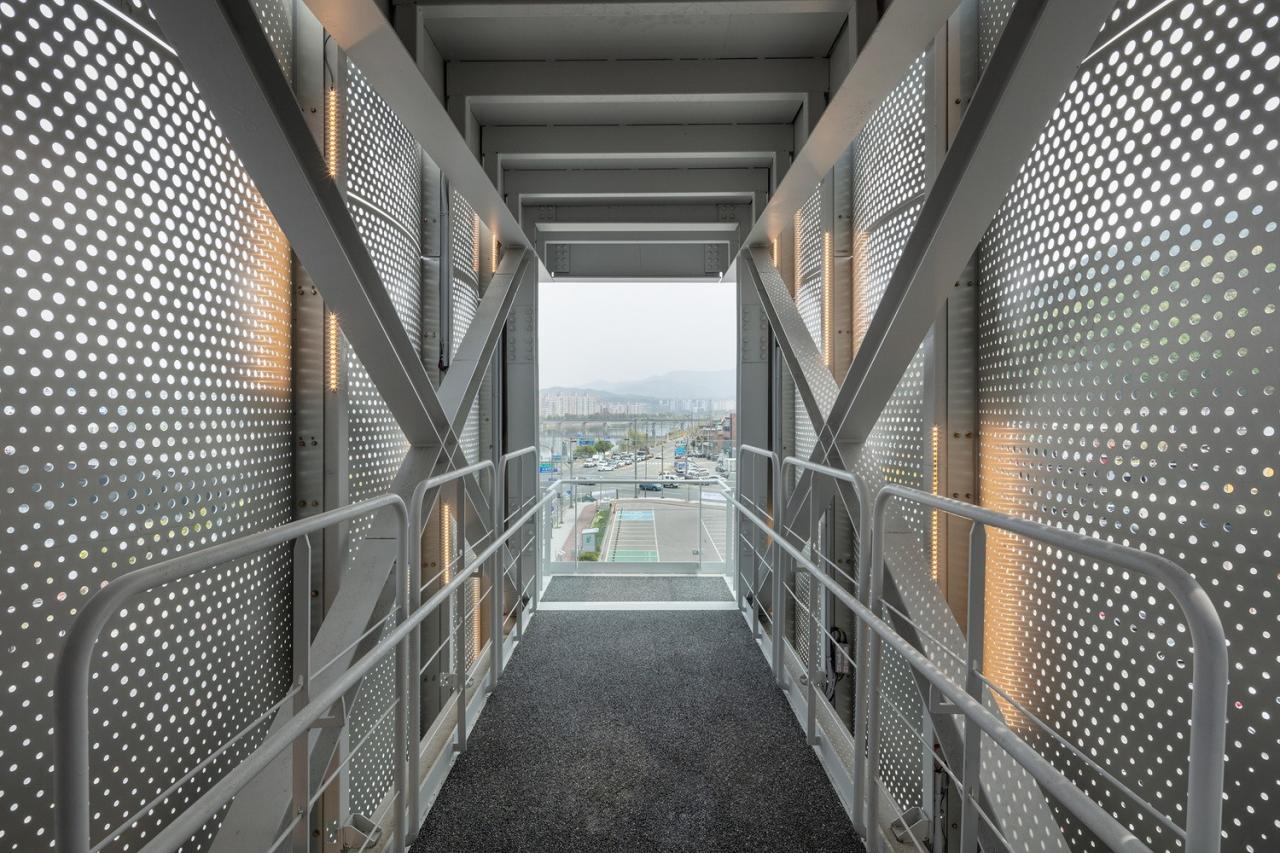 BIM建筑|穿孔板高阶用法,千高原观景台 / Emer-sys BIM建筑|穿孔板高阶用法,千高原观景台 / Emer-sys