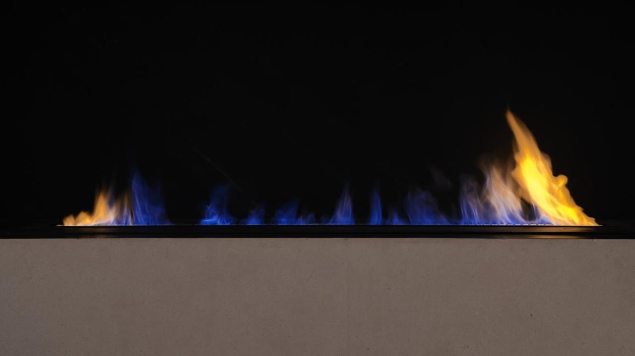 BIM建筑|梧桐树下的420平米复式公寓 :为年轻家庭巧妙创建”视线连通”挑高空间 / 八荒设计 BIM建筑|梧桐树下的420平米复式公寓 :为年轻家庭巧妙创建”视线连通”挑高空间 / 八荒设计