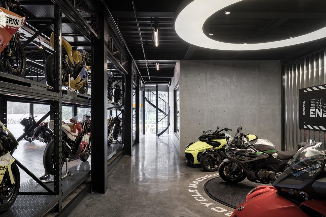 BIM建筑|机器与隐喻的诗学:顺德EW机车展厅 / SN-A超然建筑 BIM建筑|机器与隐喻的诗学:顺德EW机车展厅 / SN-A超然建筑