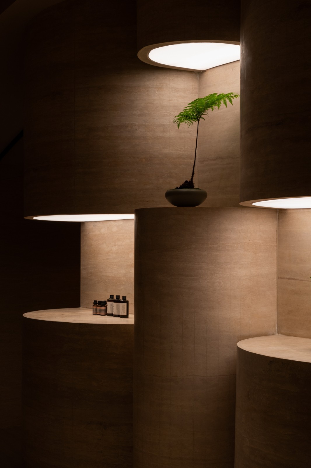 BIM建筑|身体与精神的疗愈:指沐-水印spa / 元秀万建筑事务所 BIM建筑|身体与精神的疗愈:指沐-水印spa / 元秀万建筑事务所