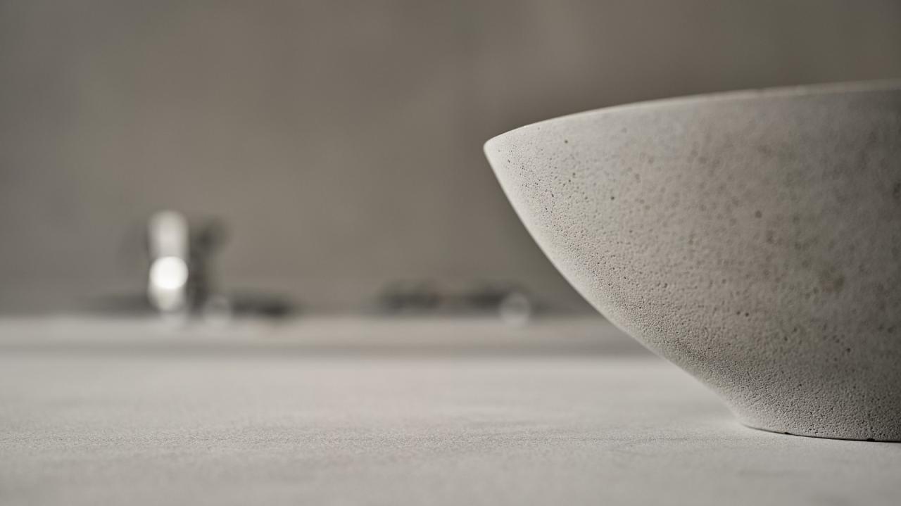 BIM建筑|梧桐树下的420平米复式公寓 :为年轻家庭巧妙创建”视线连通”挑高空间 / 八荒设计 BIM建筑|梧桐树下的420平米复式公寓 :为年轻家庭巧妙创建”视线连通”挑高空间 / 八荒设计