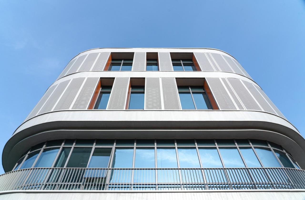 BIM建筑|对话童心,天性乐园:杭州江南实验学校教育集团江晖小学 / 浙江大学建筑设计研究院 BIM建筑|对话童心,天性乐园:杭州江南实验学校教育集团江晖小学 / 浙江大学建筑设计研究院