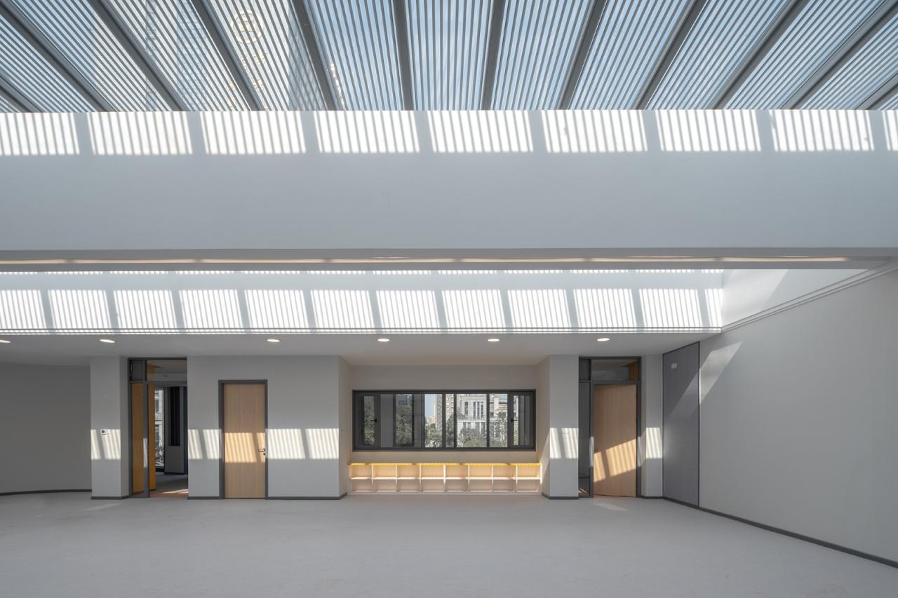 BIM建筑|对话童心,天性乐园:杭州江南实验学校教育集团江晖小学 / 浙江大学建筑设计研究院 BIM建筑|对话童心,天性乐园:杭州江南实验学校教育集团江晖小学 / 浙江大学建筑设计研究院