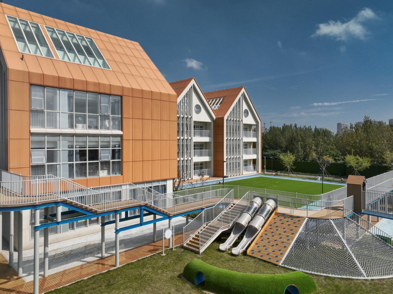 BIM建筑|山外富士无限幼儿园 / 迪卡建筑设计中心 BIM建筑|山外富士无限幼儿园 / 迪卡建筑设计中心