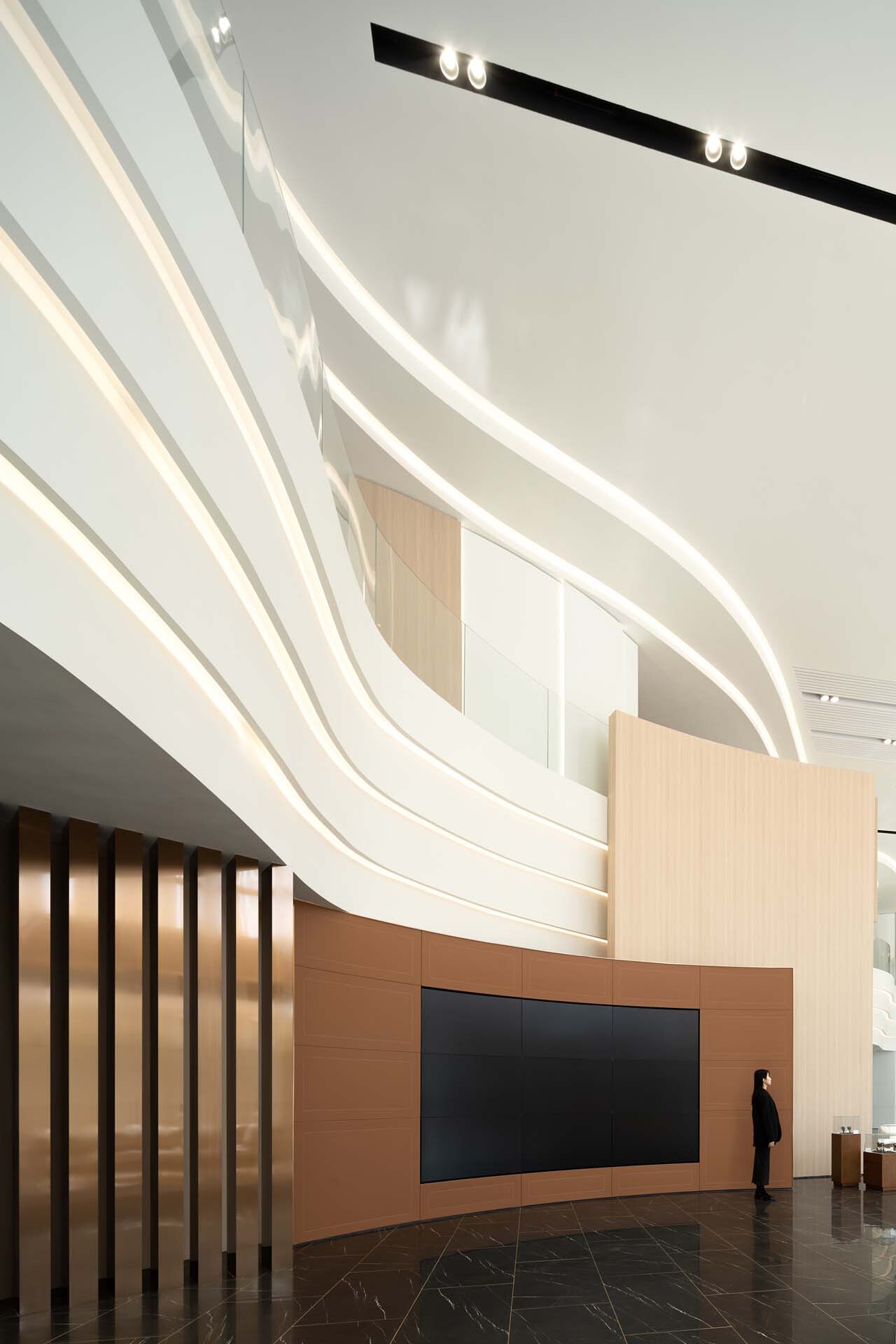 BIM建筑|BMW宝马前海客户体验中心 / 朱海博建筑设计事务所 BIM建筑|BMW宝马前海客户体验中心 / 朱海博建筑设计事务所