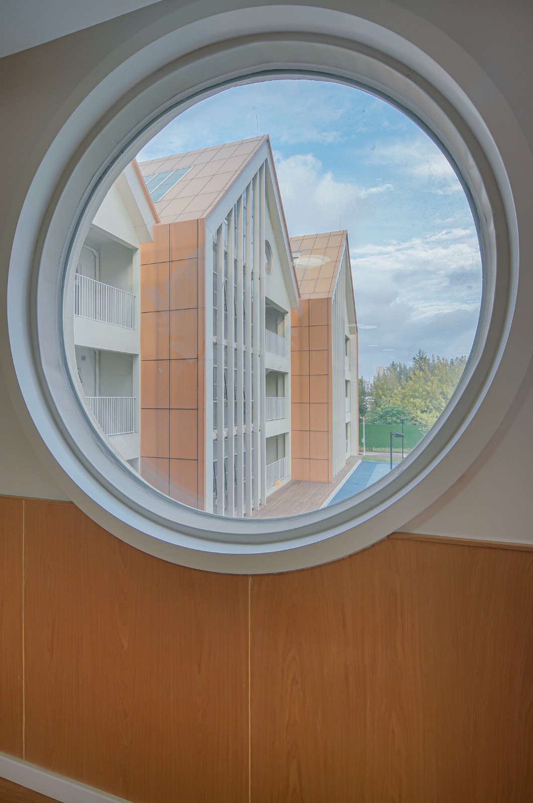 BIM建筑|山外富士无限幼儿园 / 迪卡建筑设计中心 BIM建筑|山外富士无限幼儿园 / 迪卡建筑设计中心