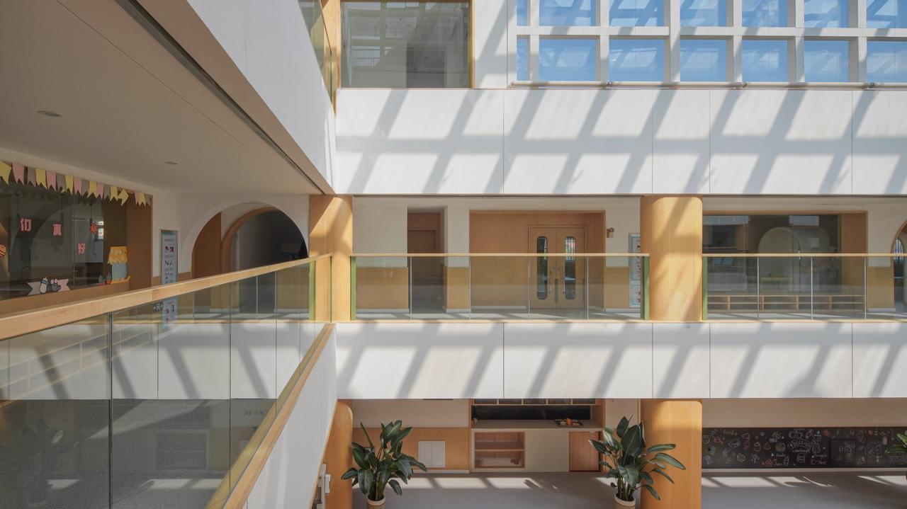 BIM建筑|山外富士无限幼儿园 / 迪卡建筑设计中心 BIM建筑|山外富士无限幼儿园 / 迪卡建筑设计中心