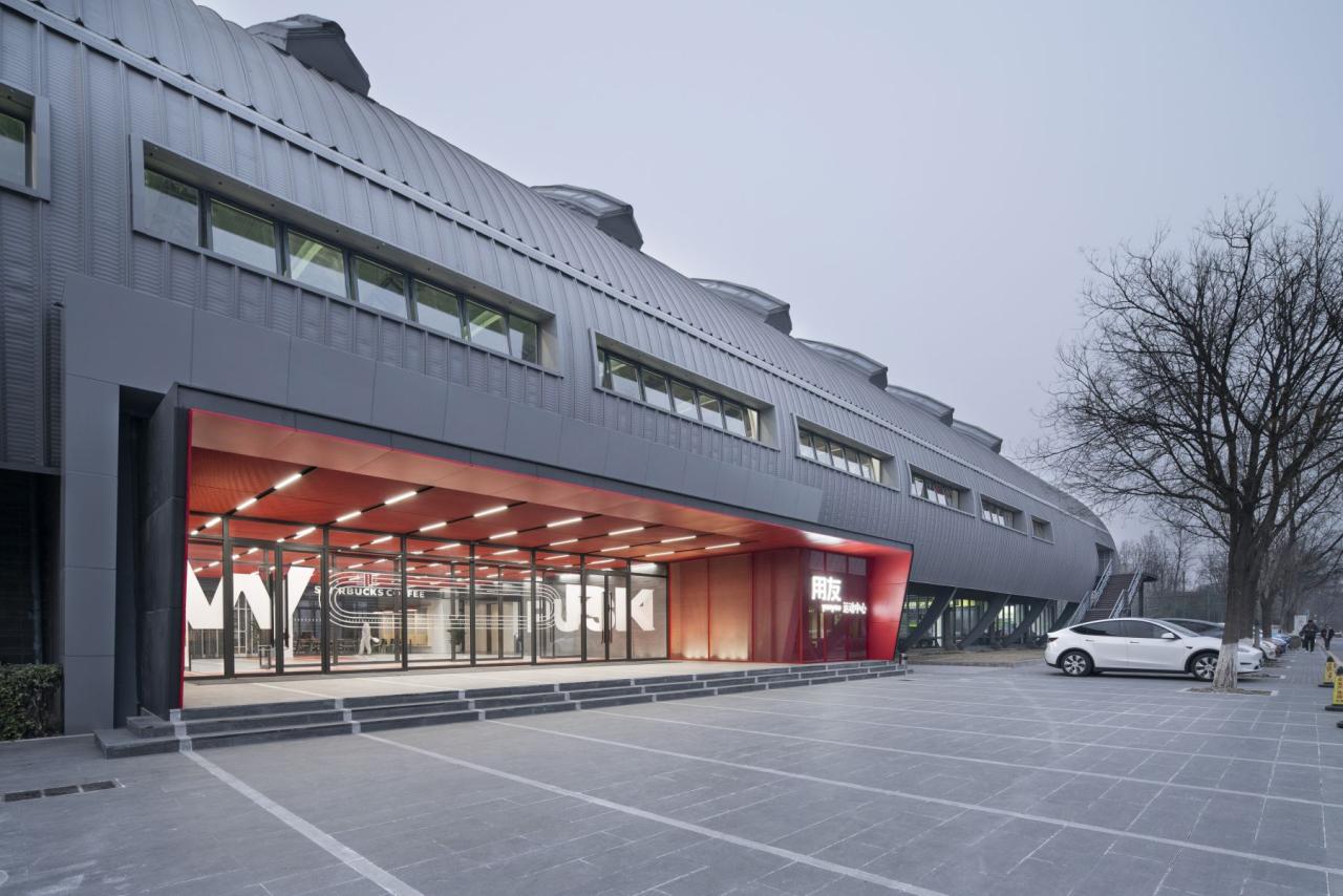 BIM建筑|用友运动中心 / DAGA大观建筑 BIM建筑|用友运动中心 / DAGA大观建筑