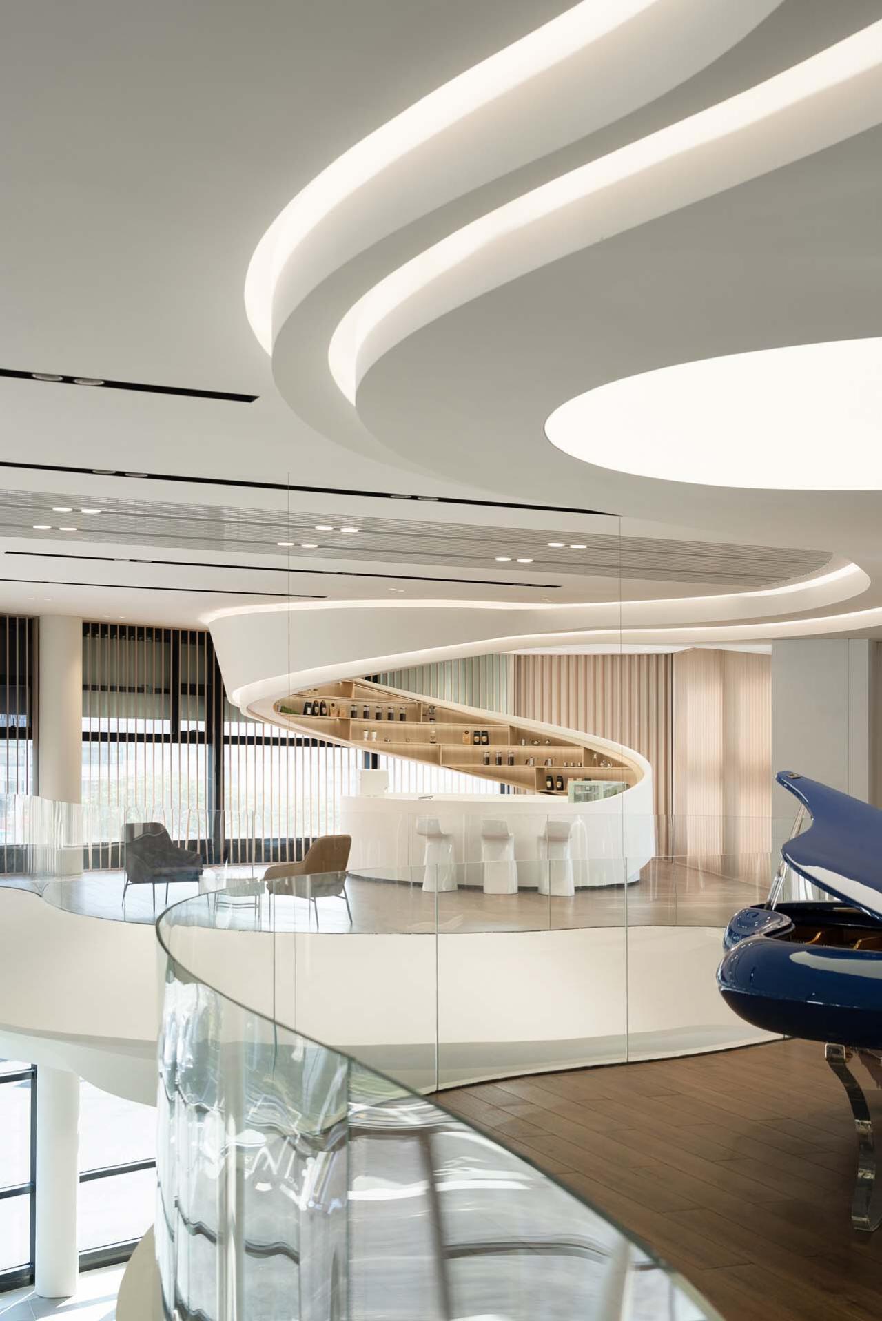 BIM建筑|BMW宝马前海客户体验中心 / 朱海博建筑设计事务所 BIM建筑|BMW宝马前海客户体验中心 / 朱海博建筑设计事务所