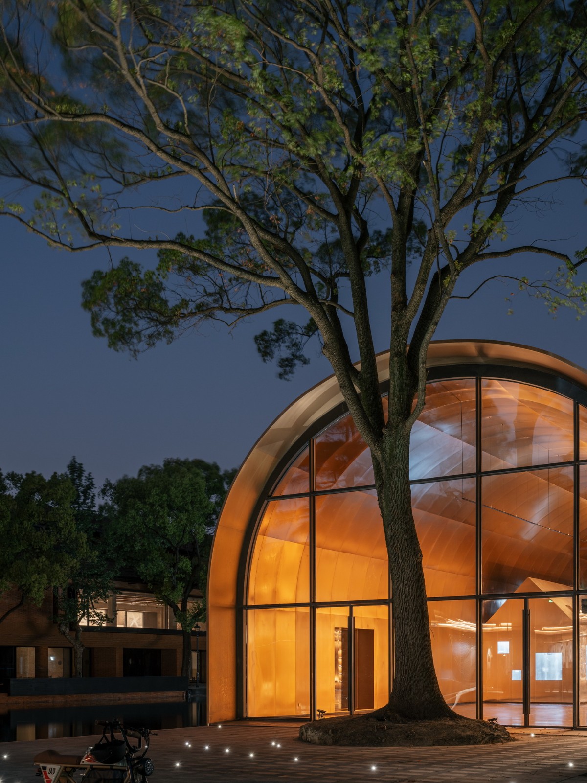 BIM建筑|全金属外壳:铜堡 / Wutopia Lab BIM建筑|全金属外壳:铜堡 / Wutopia Lab