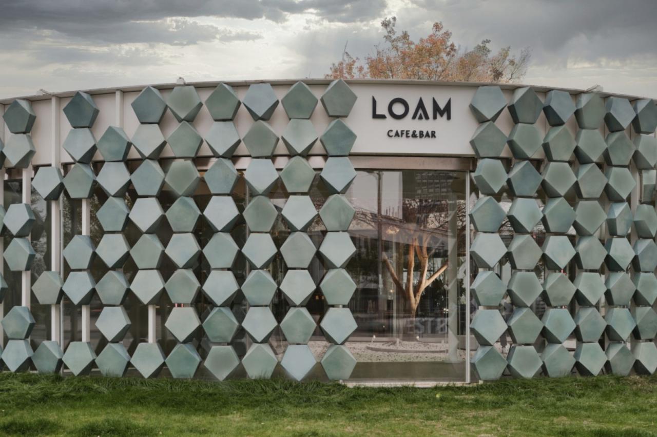 BIM建筑|青枫树下的LOAM瓷屋咖啡 / 八荒设计 BIM建筑|青枫树下的LOAM瓷屋咖啡 / 八荒设计