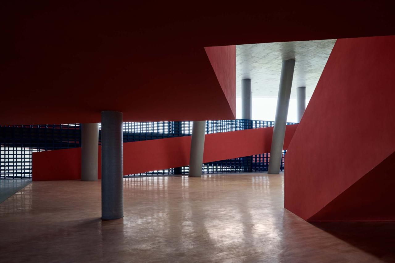 BIM建筑|海口江东寰岛实验学校 / 迹·建筑事务所 BIM建筑|海口江东寰岛实验学校 / 迹·建筑事务所