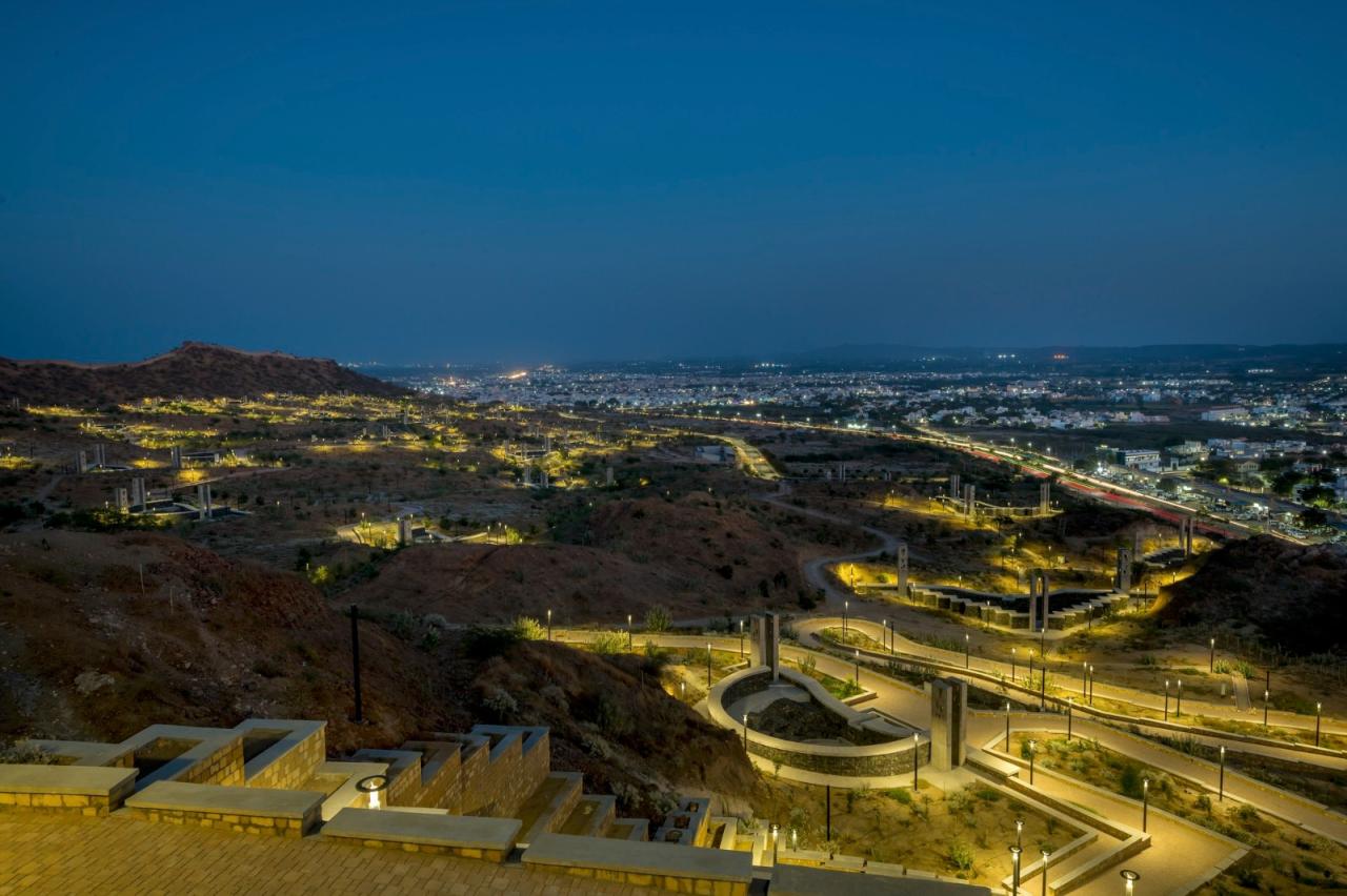 BIM建筑|Smritivan地震纪念碑 / Vastushilpa Sangath BIM建筑|Smritivan地震纪念碑 / Vastushilpa Sangath