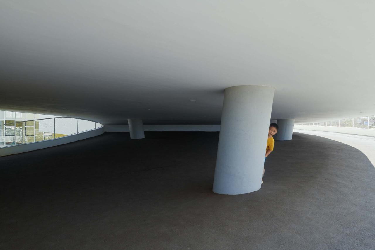 BIM建筑|海口江东寰岛实验学校 / 迹·建筑事务所 BIM建筑|海口江东寰岛实验学校 / 迹·建筑事务所