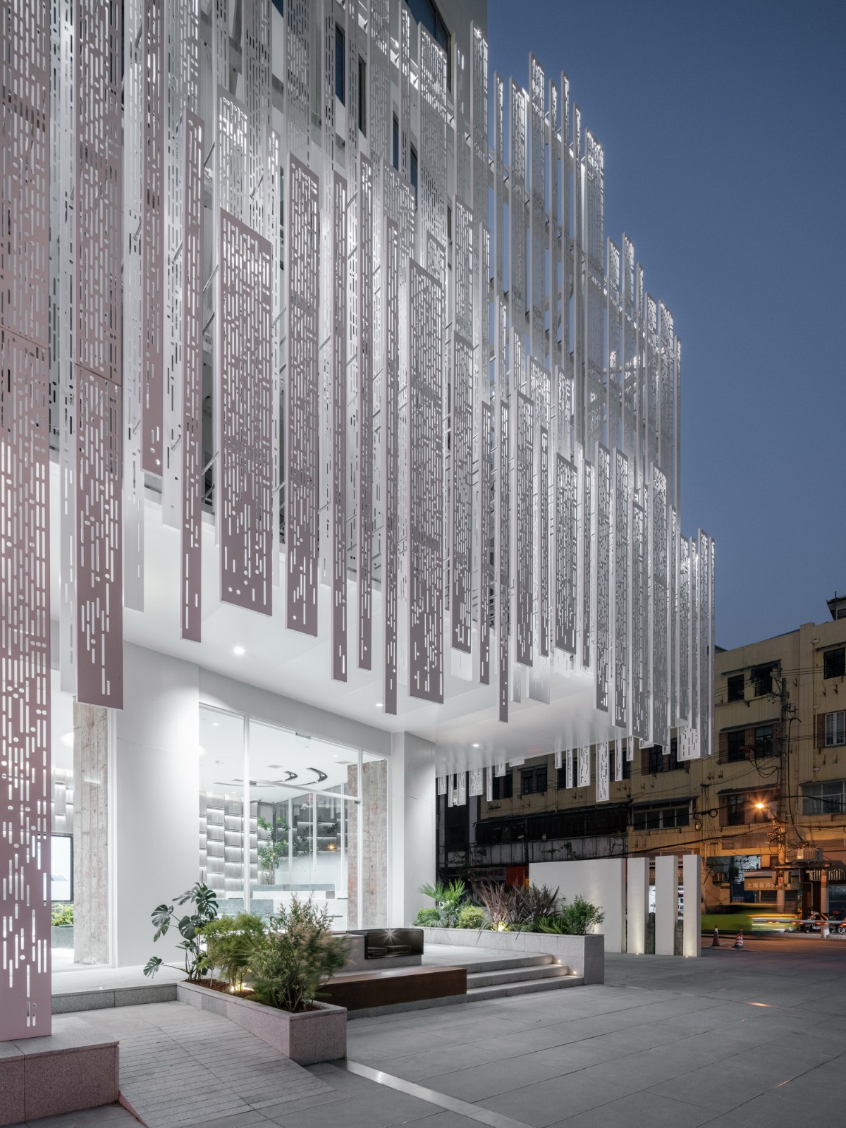 BIM建筑|钢雨:德必上海书城WE改造设计 / Wutopia Lab BIM建筑|钢雨:德必上海书城WE改造设计 / Wutopia Lab