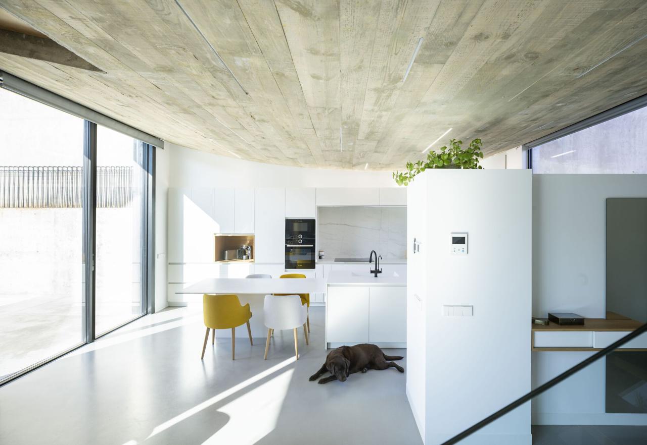 BIM建筑|混凝土外壳,NAU 住宅 / MUKA Arquitectura BIM建筑|混凝土外壳,NAU 住宅 / MUKA Arquitectura